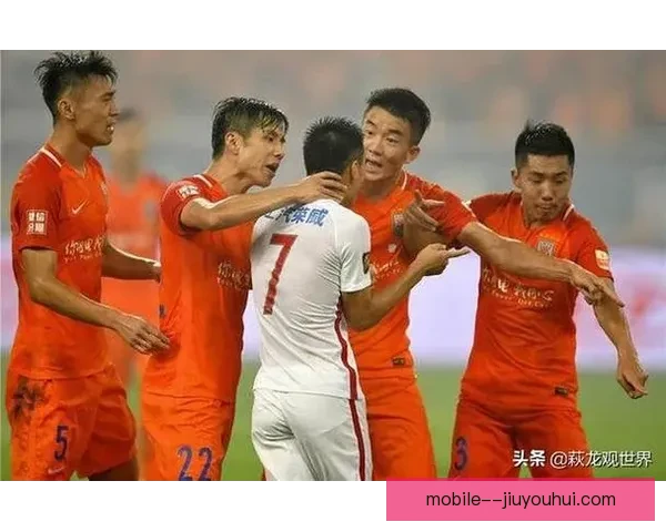 中国男足18强赛客战卡塔尔因恶劣天气调整训练计划全力备战关键比赛